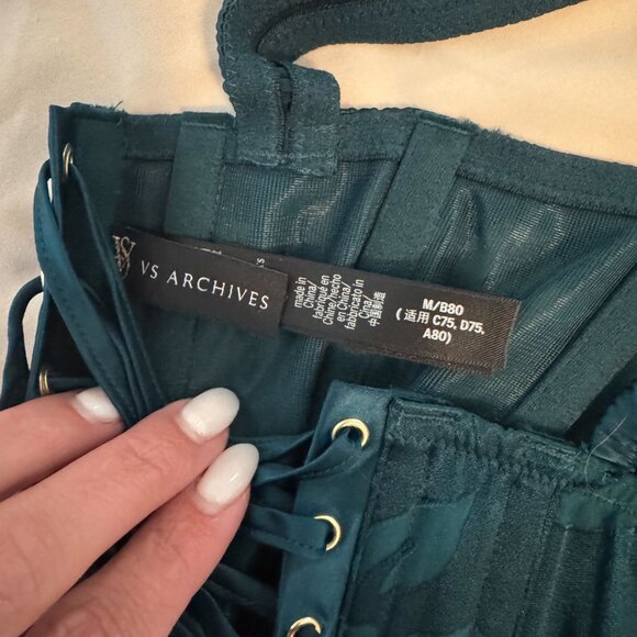 Victoria's Secret Bustier Corsette- Medium - Picture 4 of 4